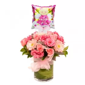 NACIMIENTO FLORERO TONOS ROSAS Y GLOBO NIÑA