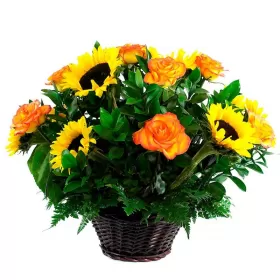 CANASTILLO 8 ROSAS CIRCUS Y 10 GIRASOLES