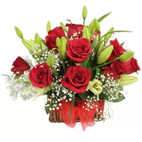 CANASTILLO 12 ROSAS ROJAS Y LILIUMS BLANCOS