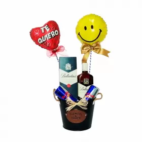 Cubeta 1 Whisky Ballantine's con 2 Energéticas Red Bull y 2 Globos