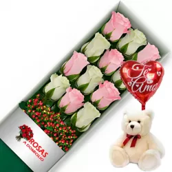 Oferta-cajas-de-12-Rosas-Blancas-y-Rosadas-con-globo-Te-Amo-y-peluche
